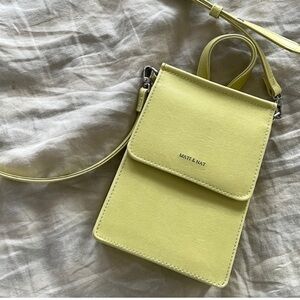 Matt and Nat crossbody bag vibrant yellow